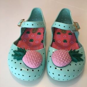 Mini Melissa Pineapple Toddler Size 8 Shoes
